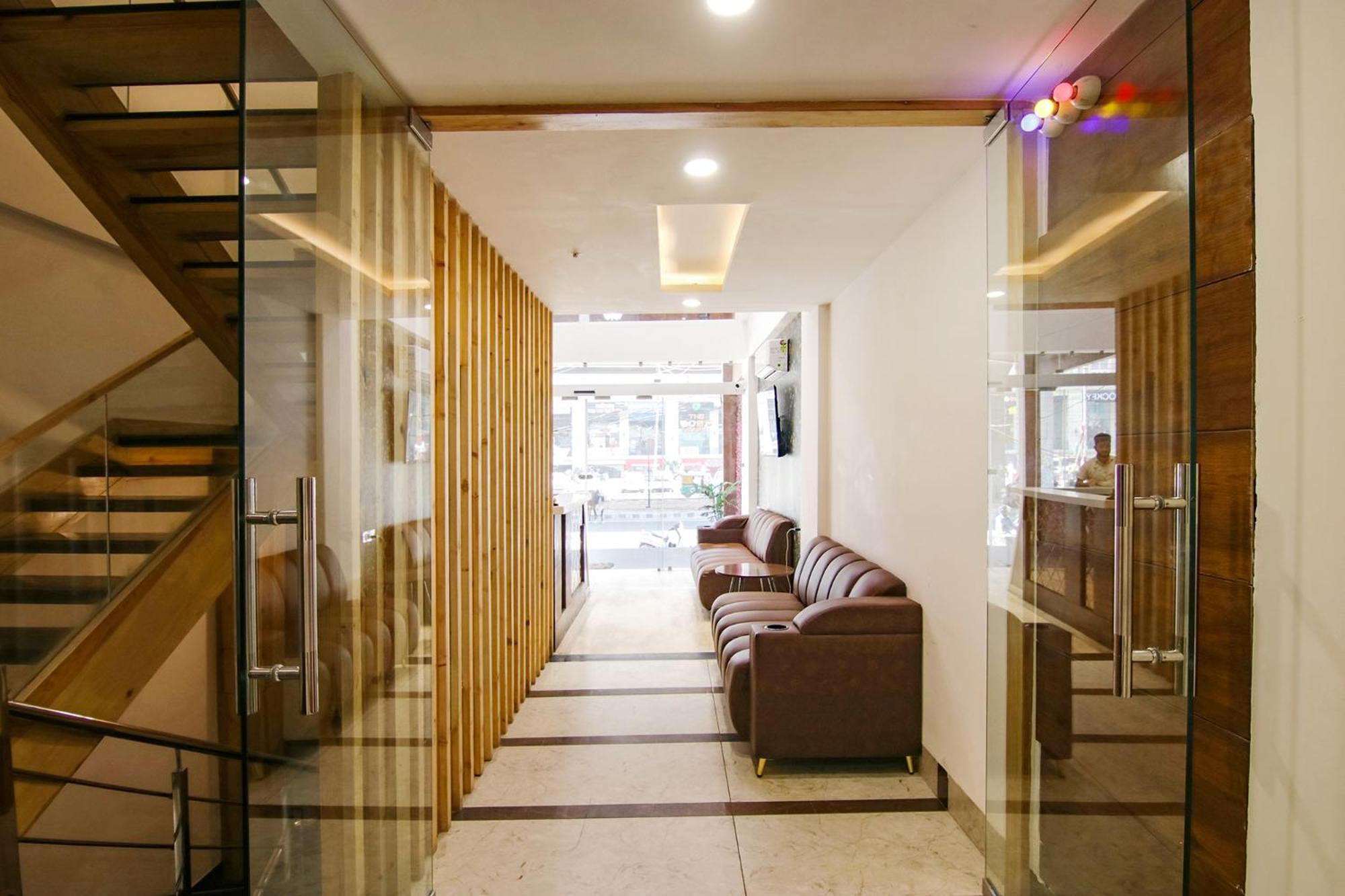 Fabhotel Prism Grand Zirakpur Dış mekan fotoğraf