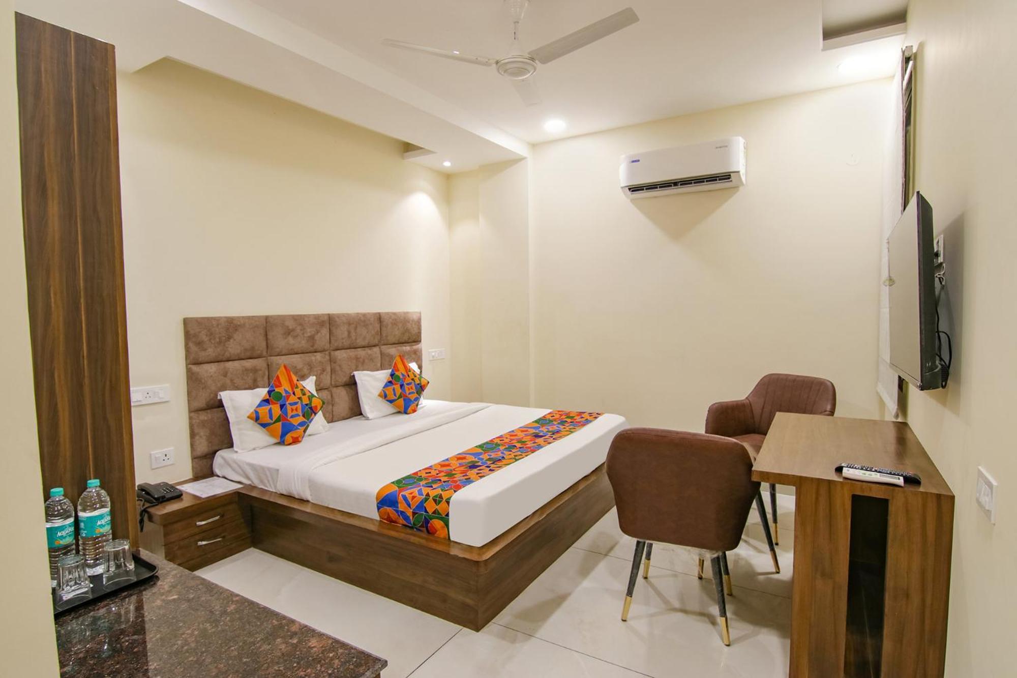 Fabhotel Prism Grand Zirakpur Dış mekan fotoğraf