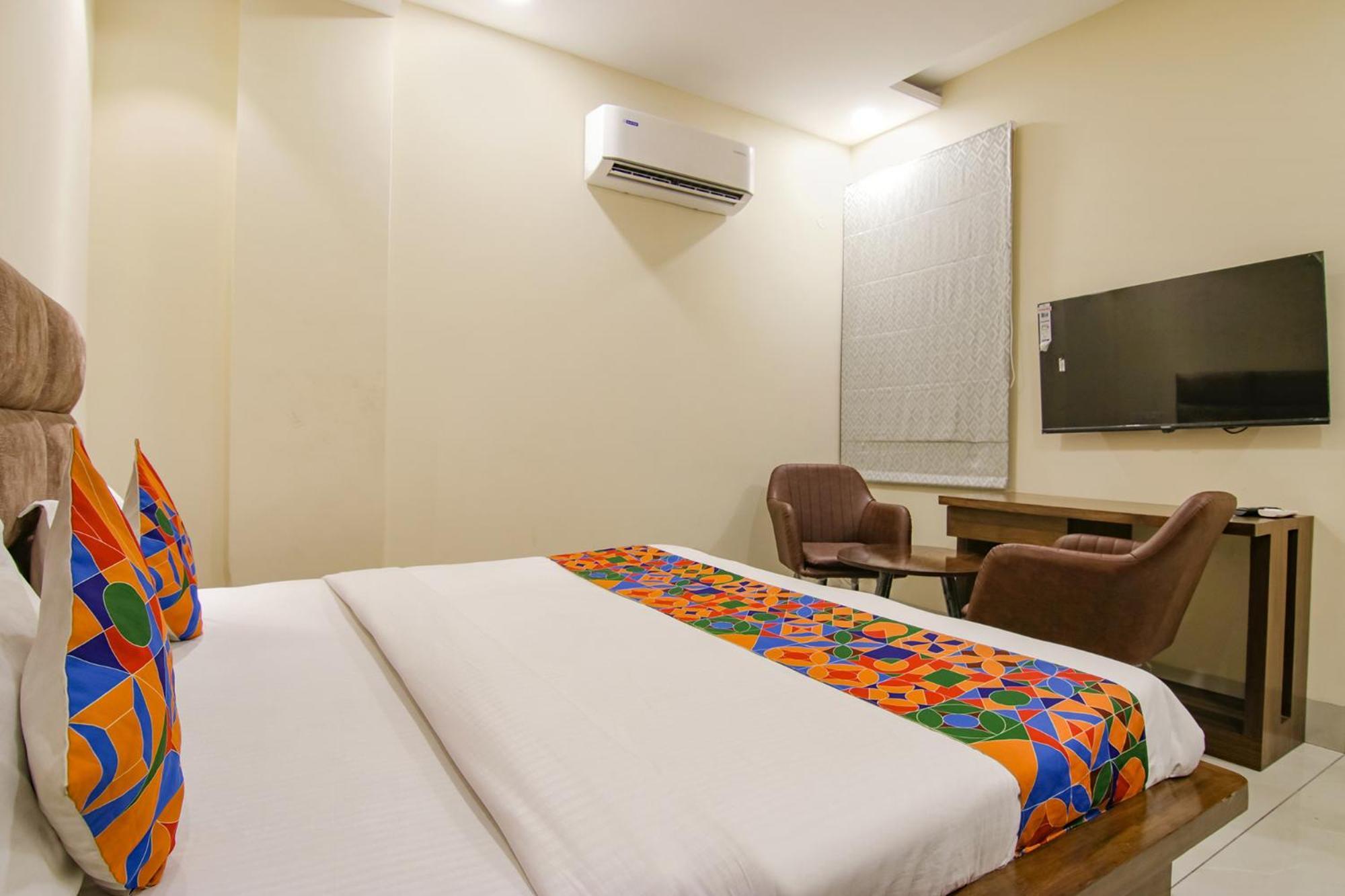 Fabhotel Prism Grand Zirakpur Dış mekan fotoğraf